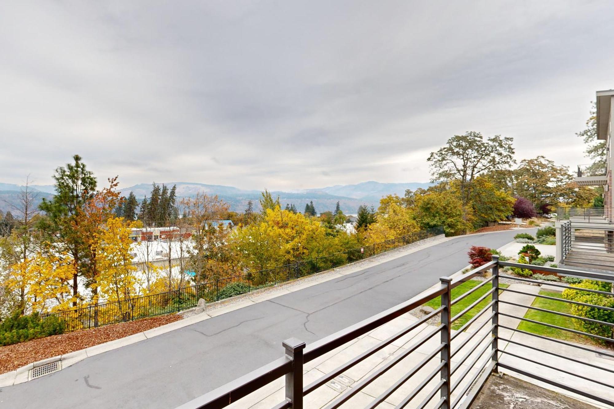 Hood River Mountain View House מראה חיצוני תמונה